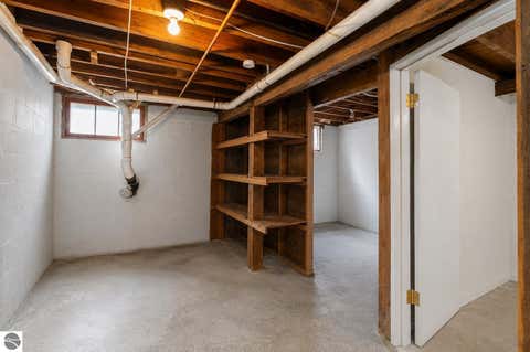 Tiny photo for 316 W Tenth Street, Traverse City, MI 49684 (MLS # 1946133)