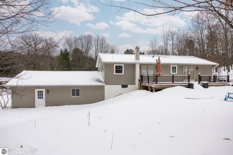 Tiny photo for 3303 Columbine Court, Traverse City, MI 49686 (MLS # 1941435)