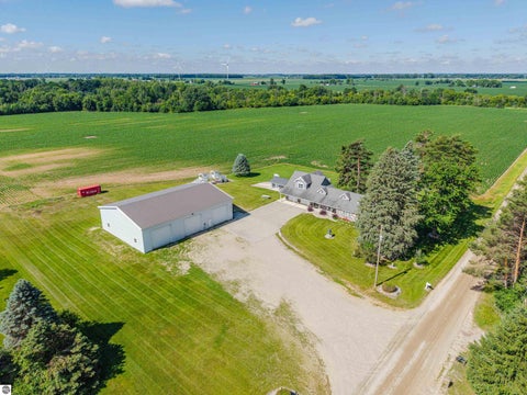 Tiny photo for 9644 E Deerfield Road, Shepherd, MI 48883 (MLS # 1950154)
