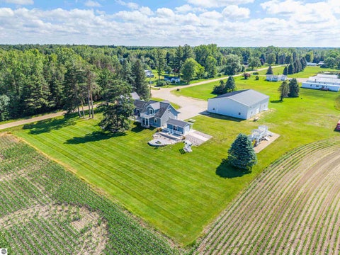 Tiny photo for 9644 E Deerfield Road, Shepherd, MI 48883 (MLS # 1950154)
