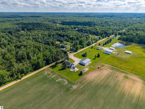 Tiny photo for 9644 E Deerfield Road, Shepherd, MI 48883 (MLS # 1950154)
