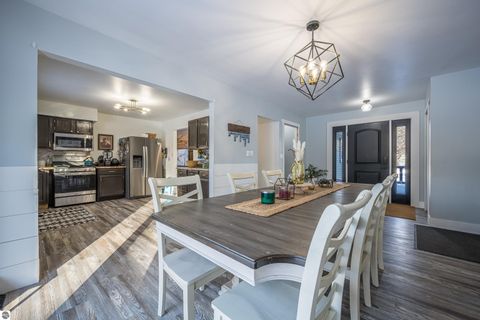 Tiny photo for 1575 Hi Acre Drive, Gladwin, MI 48624 (MLS # 1941577)