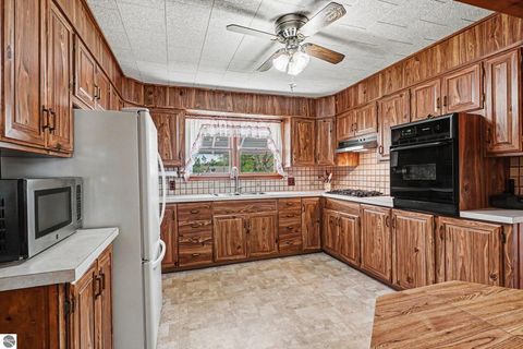 Tiny photo for 1921 N Huron Rd, Tawas City, MI 48763 (MLS # 1945592)