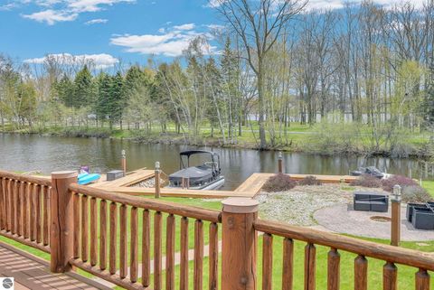 Tiny photo for 1085 Bundy Drive, Lake Isabella, MI 48893 (MLS # 1944573)
