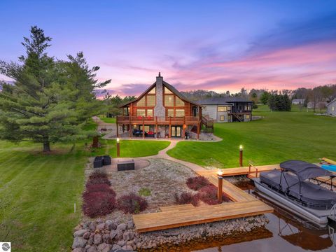 Tiny photo for 1085 Bundy Drive, Lake Isabella, MI 48893 (MLS # 1944573)