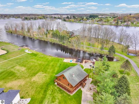 Tiny photo for 1085 Bundy Drive, Lake Isabella, MI 48893 (MLS # 1944573)