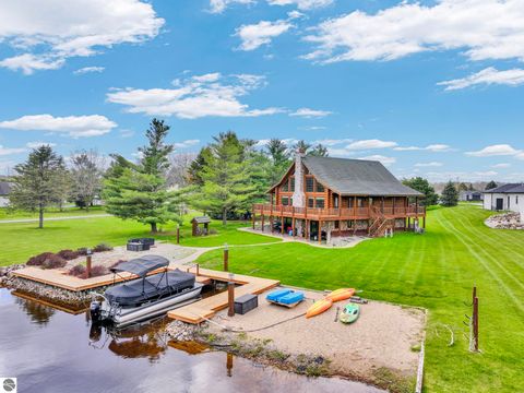 Tiny photo for 1085 Bundy Drive, Lake Isabella, MI 48893 (MLS # 1944573)
