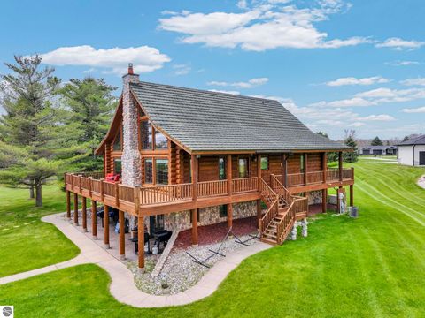 Tiny photo for 1085 Bundy Drive, Lake Isabella, MI 48893 (MLS # 1944573)
