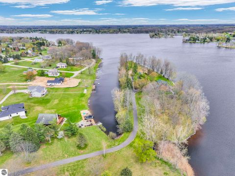 Tiny photo for 1085 Bundy Drive, Lake Isabella, MI 48893 (MLS # 1944573)