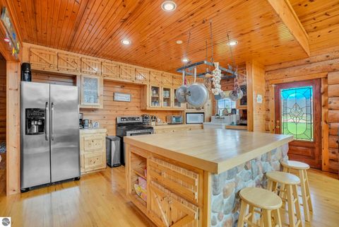 Tiny photo for 1085 Bundy Drive, Lake Isabella, MI 48893 (MLS # 1944573)