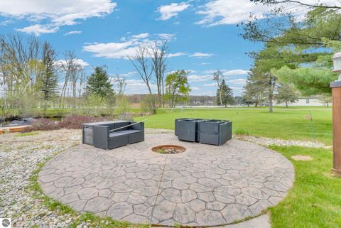 Tiny photo for 1085 Bundy Drive, Lake Isabella, MI 48893 (MLS # 1944573)