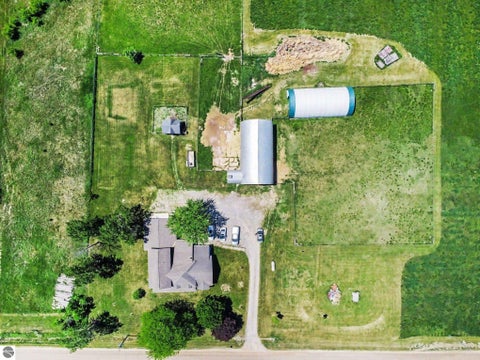 Tiny photo for 3571 N Shepherd Road, Mt Pleasant, MI 48858 (MLS # 1945997)