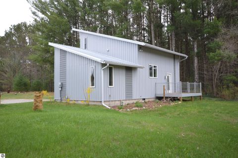 Tiny photo for 6215 S Garfield Road, S RD, Kingsley, MI 49649 (MLS # 1945156)