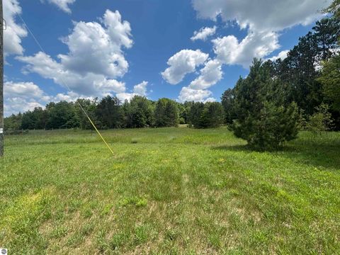 Tiny photo for 6215 S Garfield Road, S RD, Kingsley, MI 49649 (MLS # 1945156)