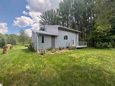 Tiny photo for 6215 S Garfield Road, S RD, Kingsley, MI 49649 (MLS # 1945156)