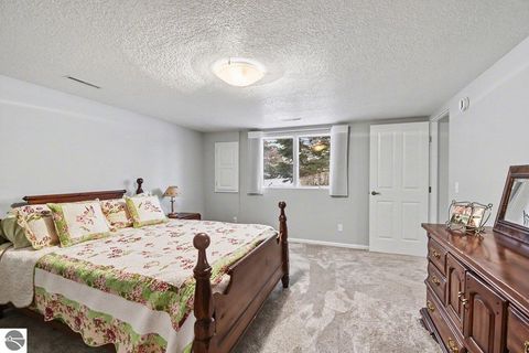 Tiny photo for 5620 W Spring Knoll Drive, Bay City, MI 48706 (MLS # 1941802)