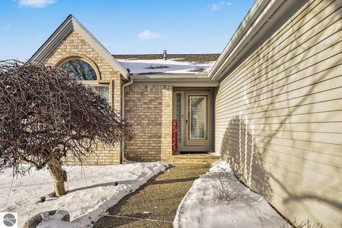 Tiny photo for 5620 W Spring Knoll Drive, Bay City, MI 48706 (MLS # 1941802)