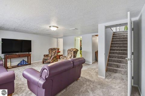 Tiny photo for 5620 W Spring Knoll Drive, Bay City, MI 48706 (MLS # 1941802)