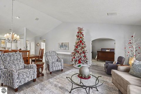 Tiny photo for 5620 W Spring Knoll Drive, Bay City, MI 48706 (MLS # 1941802)