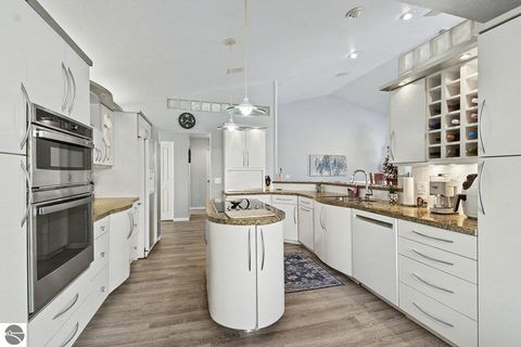 Tiny photo for 5620 W Spring Knoll Drive, Bay City, MI 48706 (MLS # 1941802)