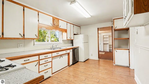 Tiny photo for 202 Union Street, Ithaca, MI 48847 (MLS # 1951776)