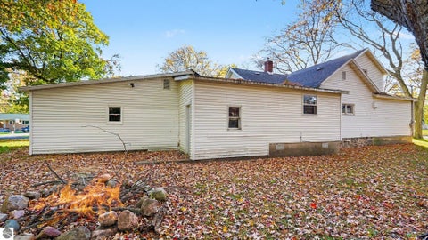 Tiny photo for 202 Union Street, Ithaca, MI 48847 (MLS # 1951776)
