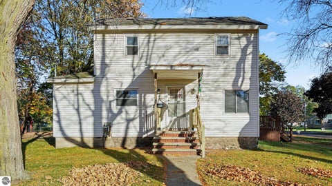 Tiny photo for 202 Union Street, Ithaca, MI 48847 (MLS # 1951776)