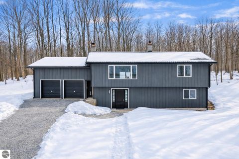 Tiny photo for 10150 E Grandview Road, Traverse City, MI 49684 (MLS # 1942695)