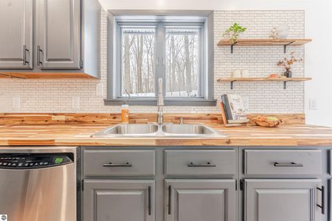 Tiny photo for 10150 E Grandview Road, Traverse City, MI 49684 (MLS # 1942695)