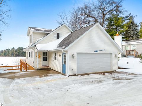 Tiny photo for 292 S Carolyn Drive, Lake City, MI 49651 (MLS # 1941668)