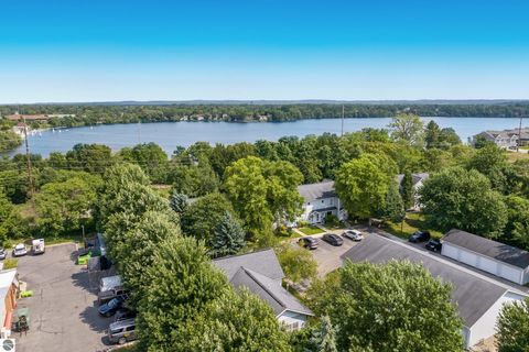 Tiny photo for 715 Lake Avenue #B, Traverse City, MI 49684 (MLS # 1943961)