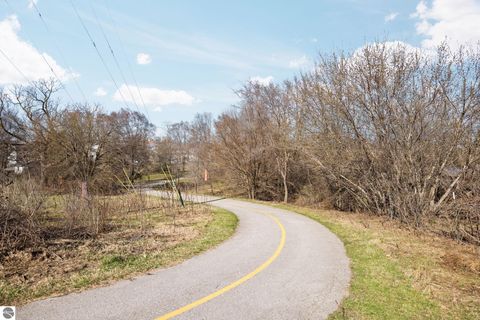 Tiny photo for 715 Lake Avenue #B, Traverse City, MI 49684 (MLS # 1943961)