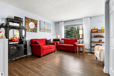 Tiny photo for 715 Lake Avenue #B, Traverse City, MI 49684 (MLS # 1943961)