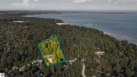 Photo of 211 E 7th Street, Northport, MI 49670 (MLS # 1942617)