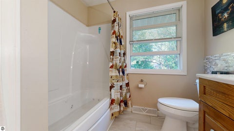 Tiny photo for 614 W Meadowbrook DR, Midland, MI 48640 (MLS # 1946986)