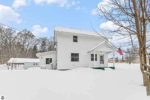 Tiny photo for 111 W Forest Home Avenue, Bellaire, MI 49615 (MLS # 1942559)