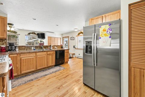 Tiny photo for 111 W Forest Home Avenue, Bellaire, MI 49615 (MLS # 1942559)