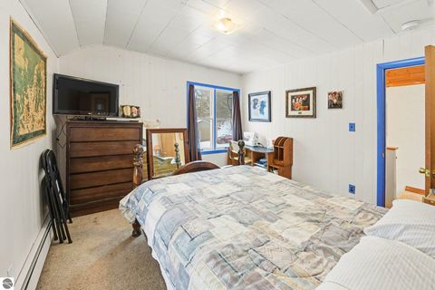 Tiny photo for 111 W Forest Home Avenue, Bellaire, MI 49615 (MLS # 1942559)