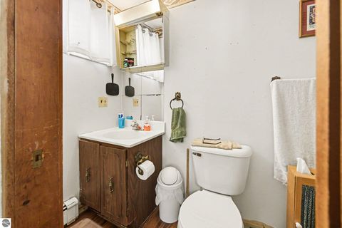 Tiny photo for 111 W Forest Home Avenue, Bellaire, MI 49615 (MLS # 1942559)