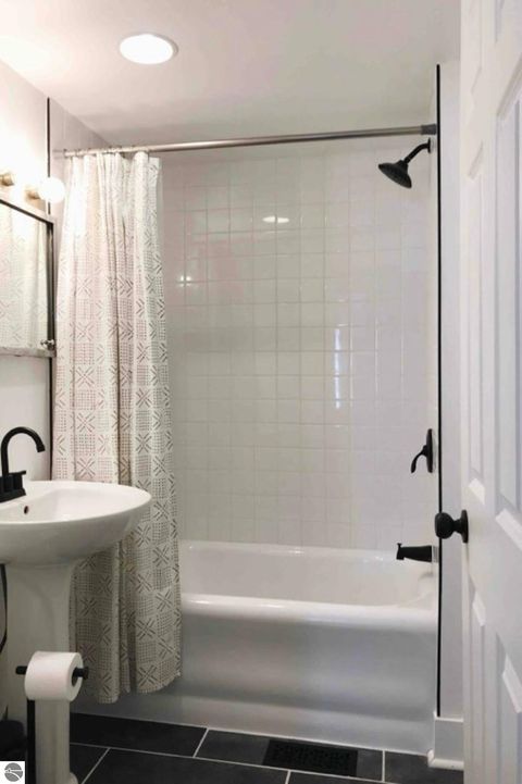 Tiny photo for 1026 S Fancher Avenue, Mt Pleasant, MI 48858 (MLS # 1942911)