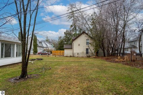 Tiny photo for 1026 S Fancher Avenue, Mt Pleasant, MI 48858 (MLS # 1942911)