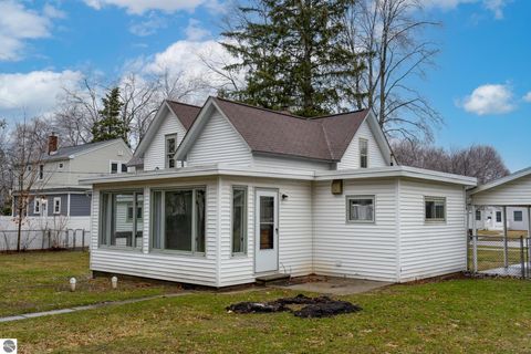 Tiny photo for 1026 S Fancher Avenue, Mt Pleasant, MI 48858 (MLS # 1942911)