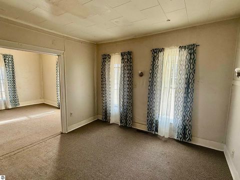 Tiny photo for 501 N Pine River Street, Ithaca, MI 48847 (MLS # 1942693)