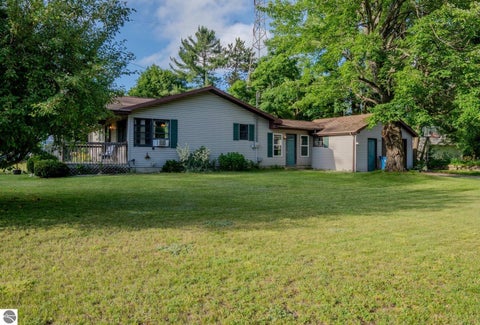 Tiny photo for 712 W Division Street, Cadillac, MI 49601 (MLS # 1947661)