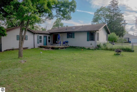 Tiny photo for 712 W Division Street, Cadillac, MI 49601 (MLS # 1947661)