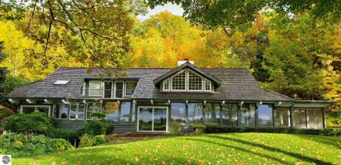 Tiny photo for 7200 Peninsula Drive, Traverse City, MI 49686 (MLS # 1949380)