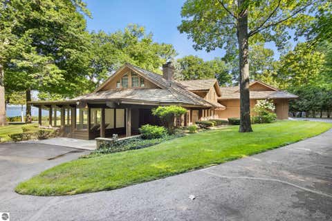 Tiny photo for 7200 Peninsula Drive, Traverse City, MI 49686 (MLS # 1949380)