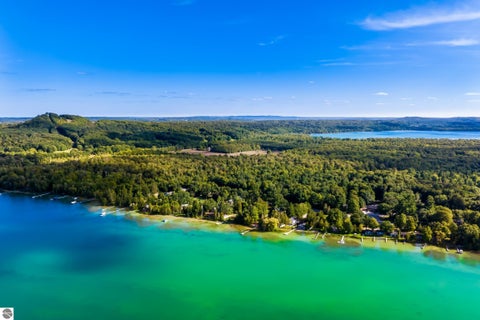 Tiny photo for 540 E Harbor Highway, Maple City, MI 49664 (MLS # 1951035)