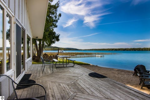 Tiny photo for 540 E Harbor Highway, Maple City, MI 49664 (MLS # 1951035)