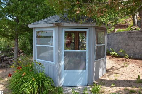 Tiny photo for 5568 Lakeview Drive, Interlochen, MI 49643 (MLS # 1942785)